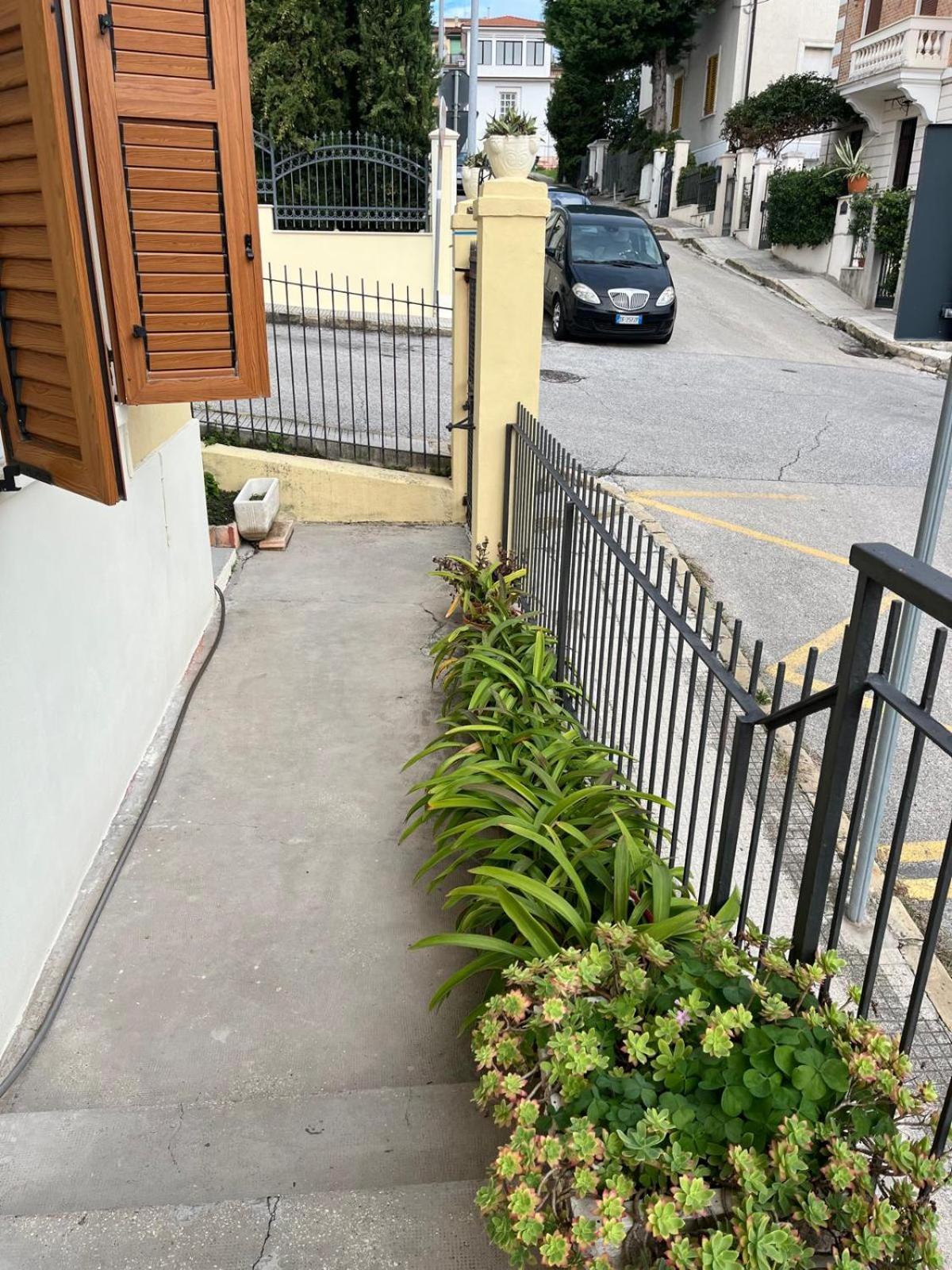 Bed Villa Ancona Exterior photo